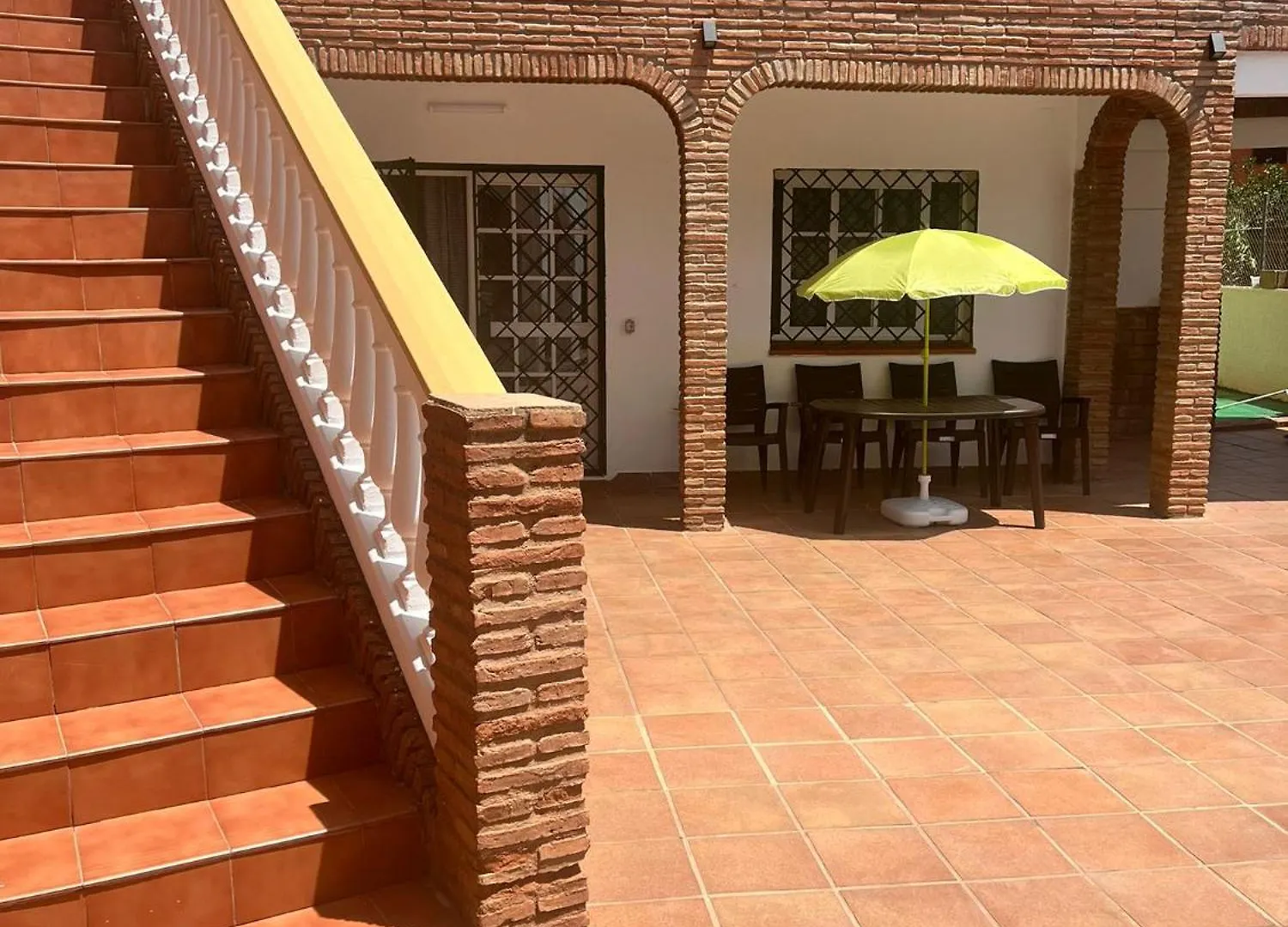Uf Holiday House Malaga Apartment