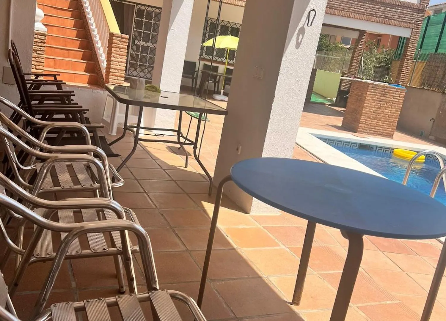 Uf Holiday House Malaga Apartment
